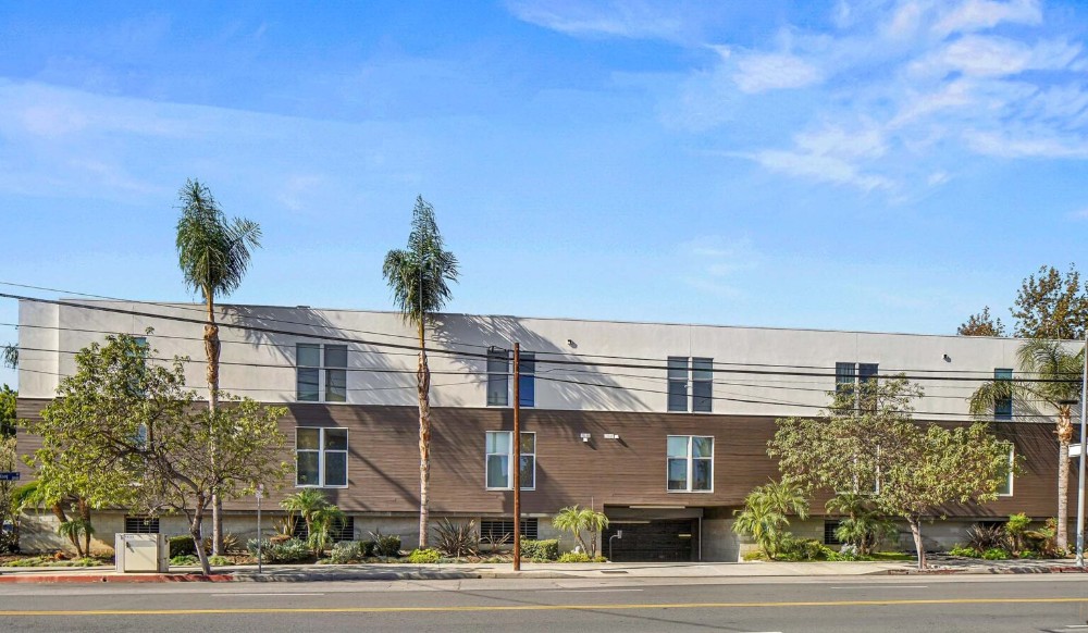 4705 Whitsett unit 101